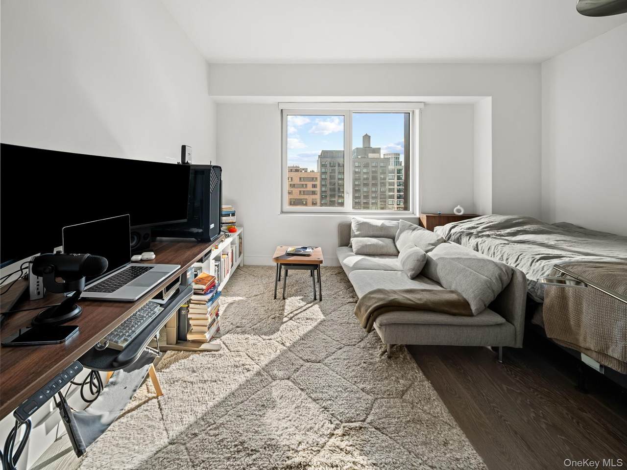 10 Nevins Street - Photo 1