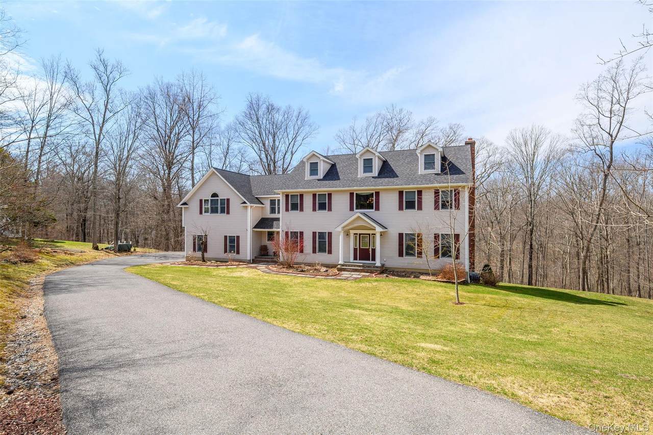 17 Weldon Woods Connecticut Road - Photo 1