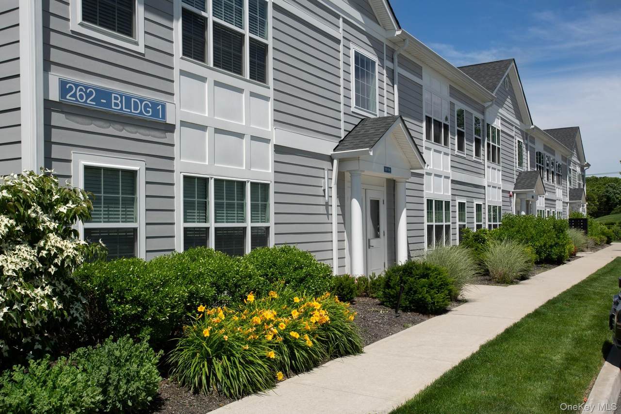 262 Indian Head Road - Photo 1