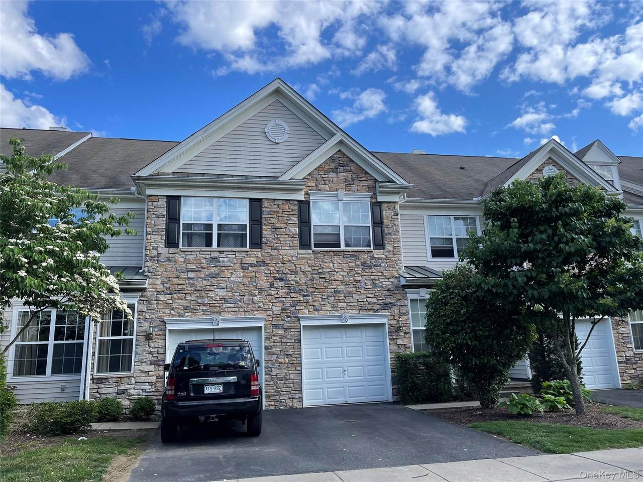 122 Barr Lane - Photo 1