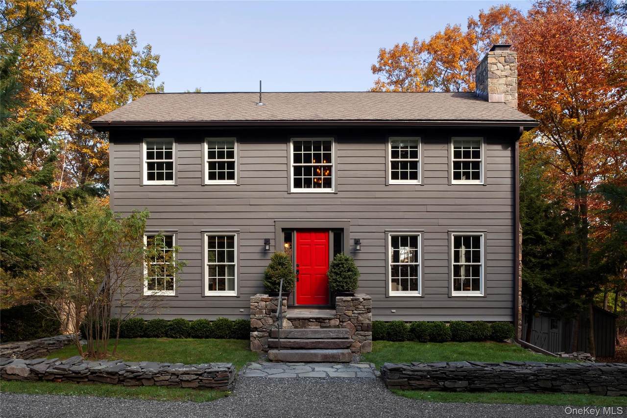 21 Briarwood Lane - Photo 1