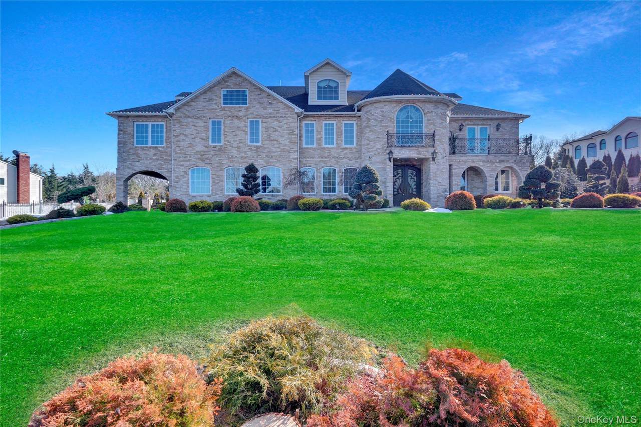 120 Majestic Drive - Photo 1