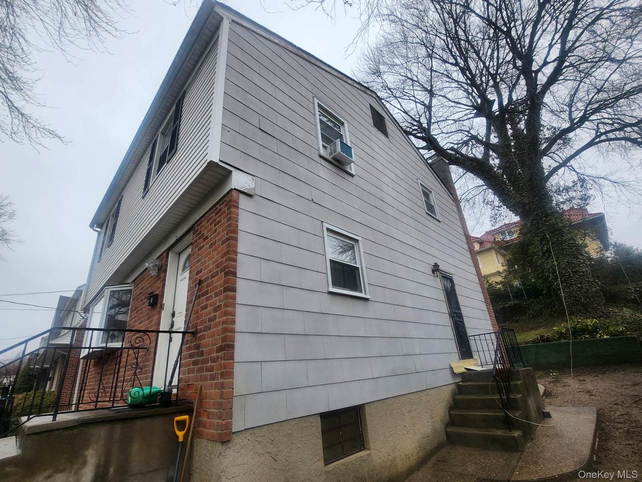 275 Claremont Avenue - Photo 1