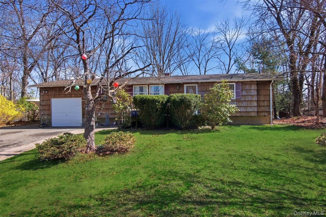 30 Lodge Lane - Photo 1