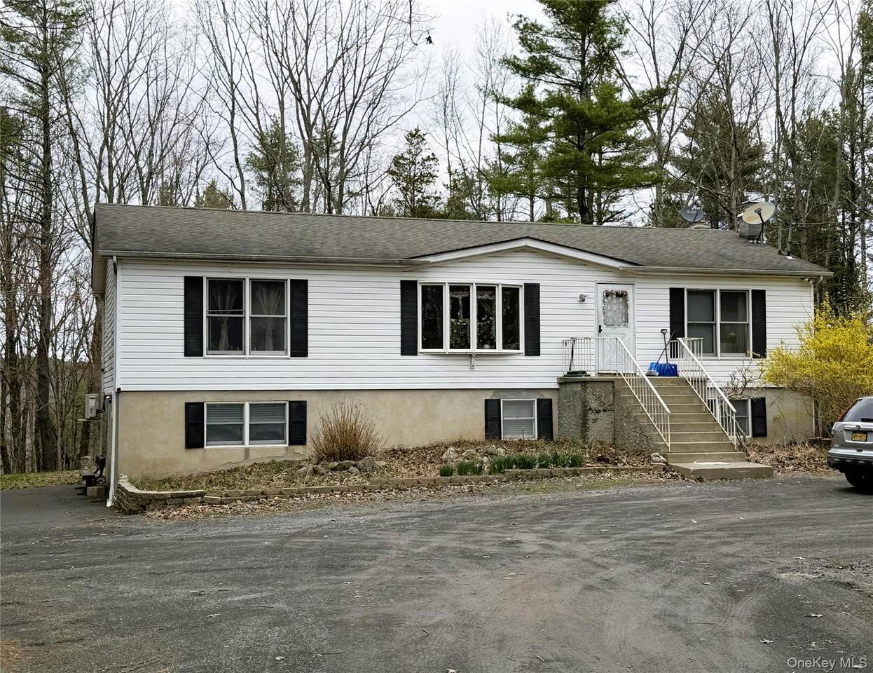 164 Frank Hitchcock Road - Photo 1