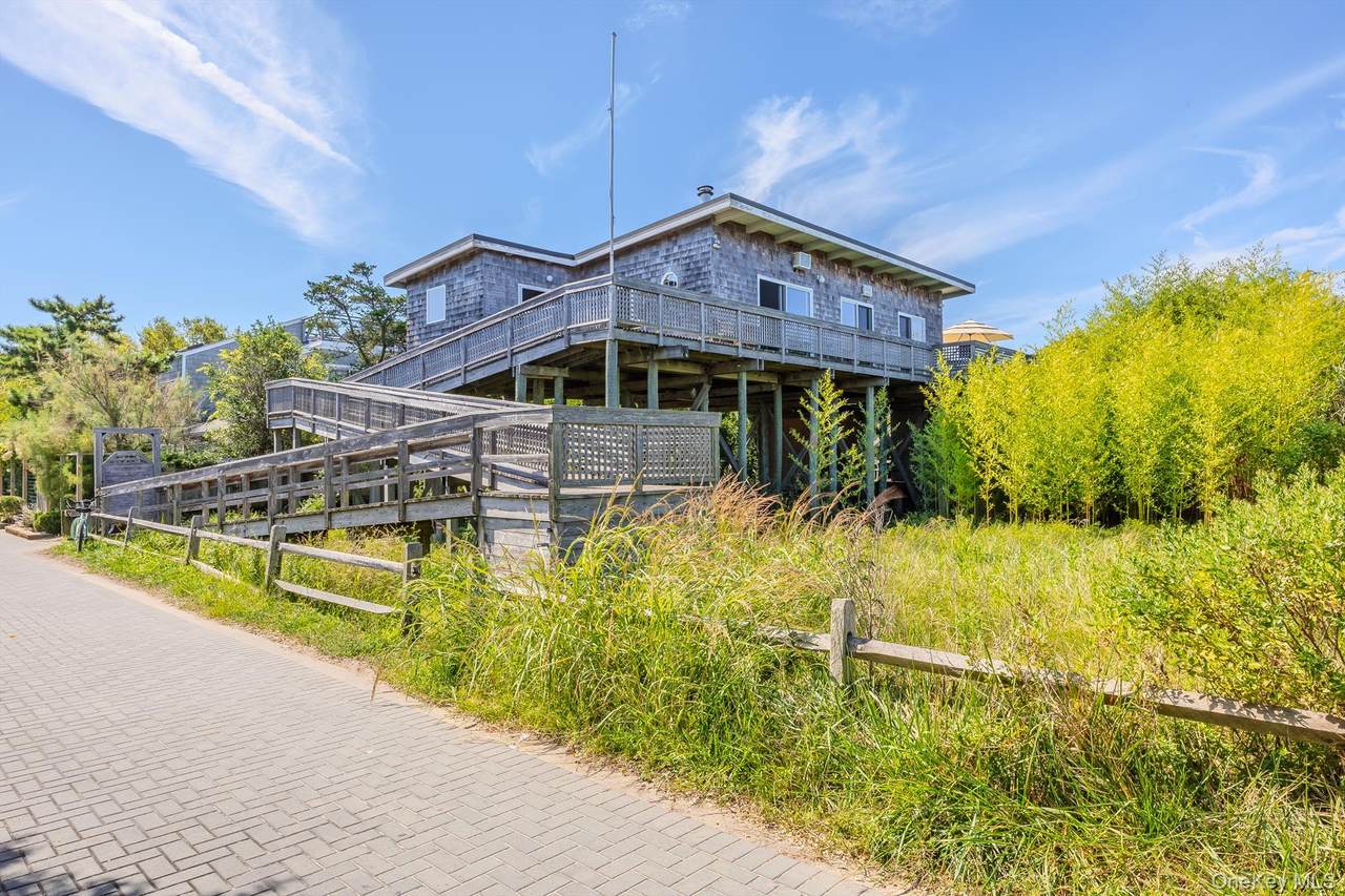 15 Dune Way - Photo 1