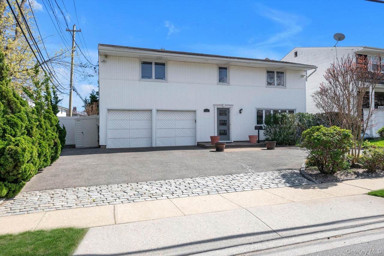 713 Hungry Harbor Road - Photo 1