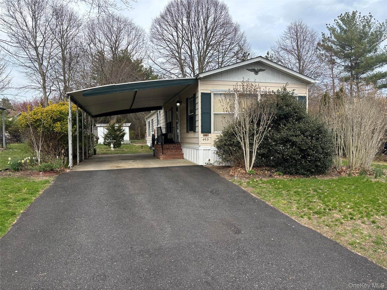 45B Witt Lane - Photo 1