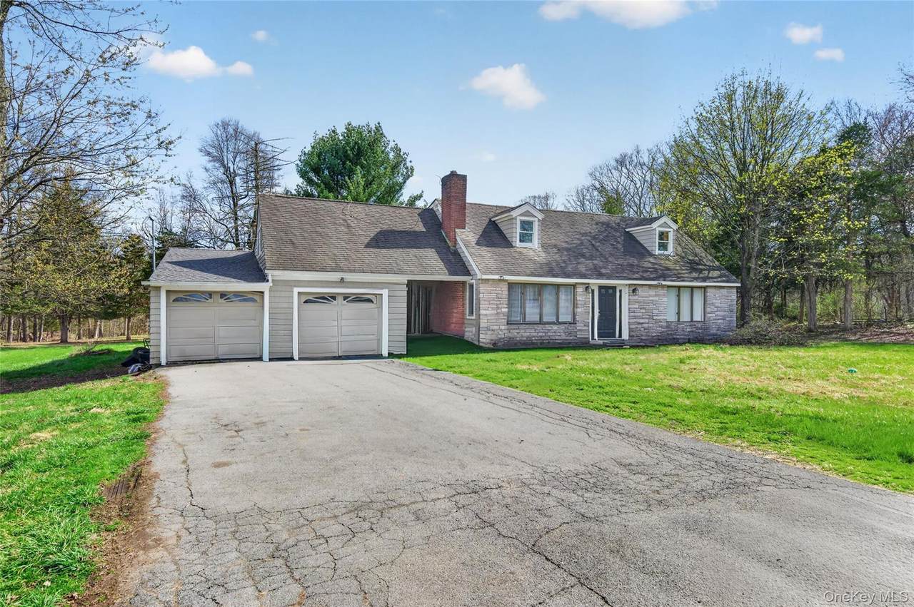 443 Rye Hill Road - Photo 1