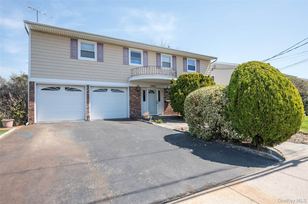 3905 Greentree Drive - Photo 1