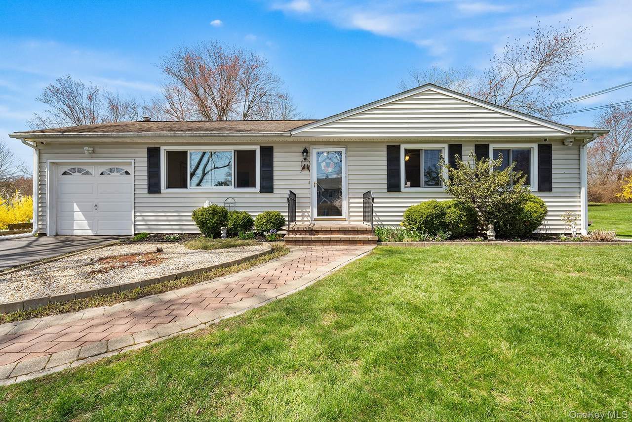 3453 Flanders Drive - Photo 1
