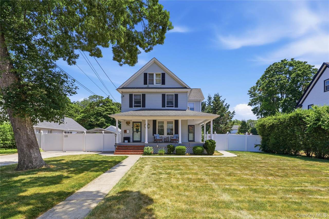 2381 Harrison Avenue - Photo 1