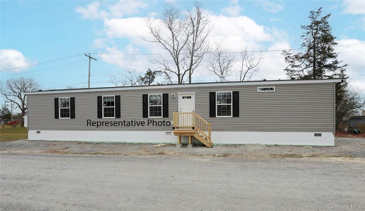 414 Joslen Boulevard - Photo 1