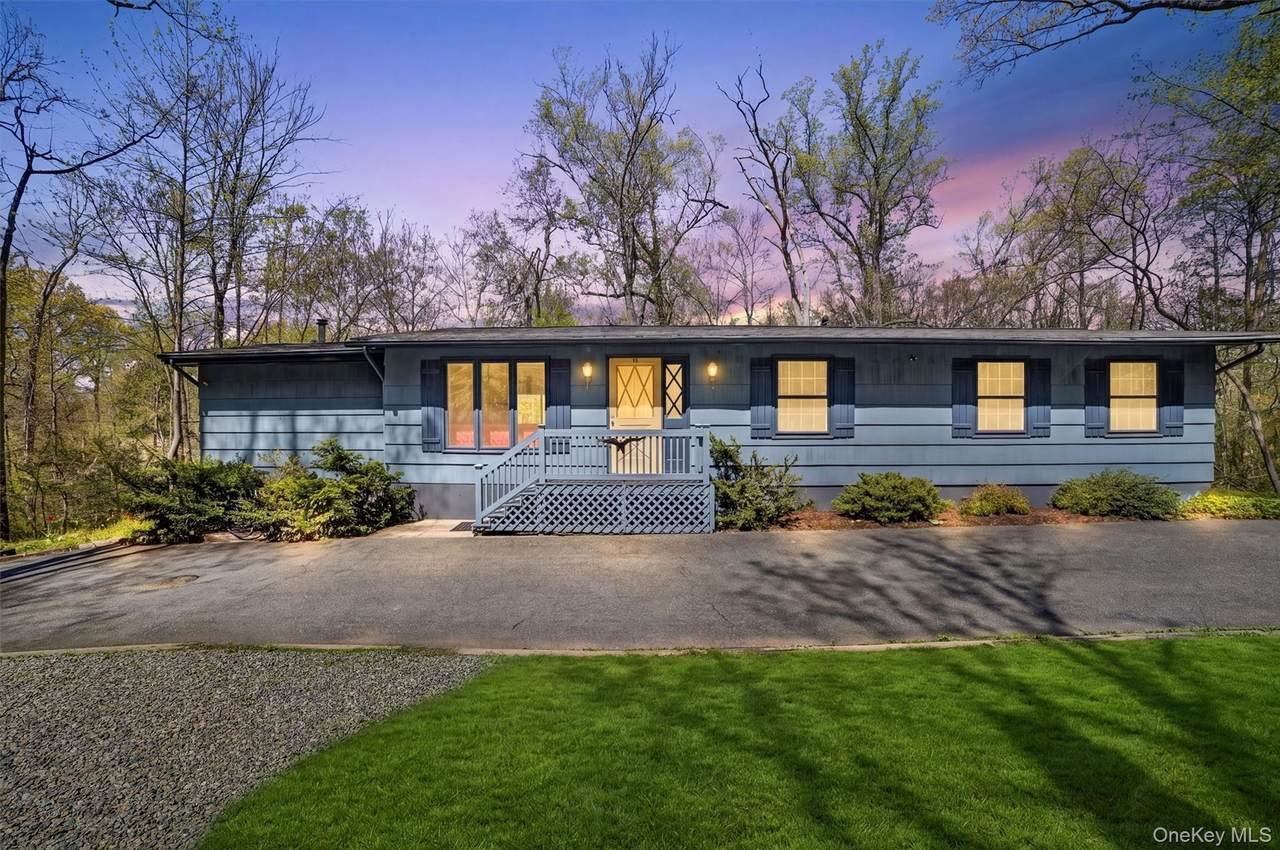 11 Canada Hill Drive - Photo 1