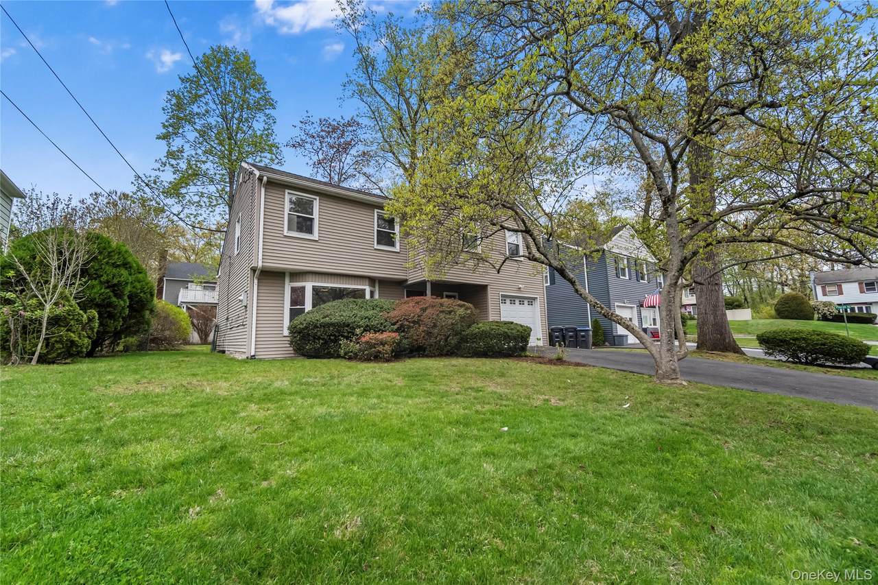 20 Salem Place - Photo 1