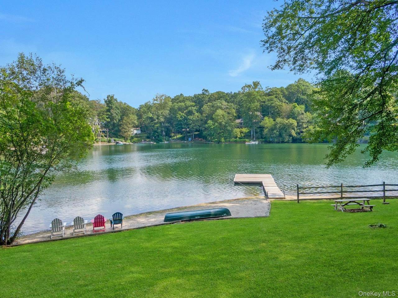 8 Lake Road - Photo 1