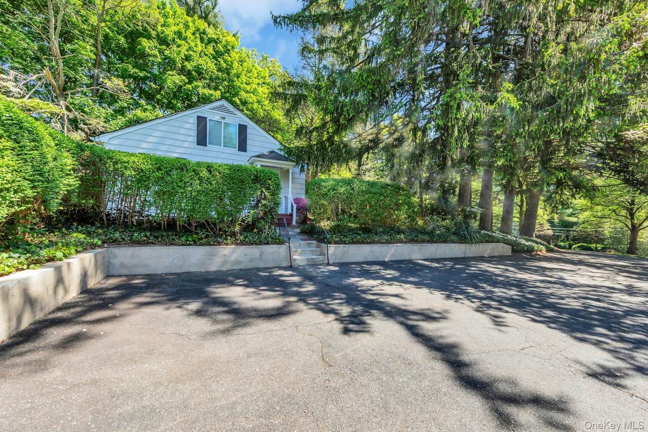 15 Cherry Lane - Photo 1