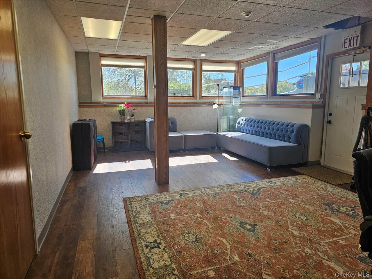45 Ronald Reagan Boulevard - Photo 1