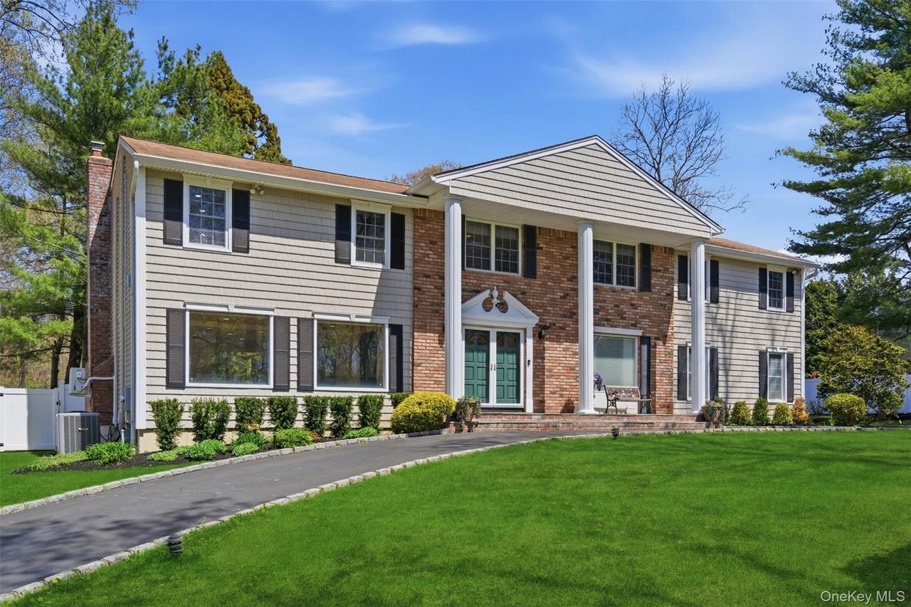 20 Hemingway Drive - Photo 1