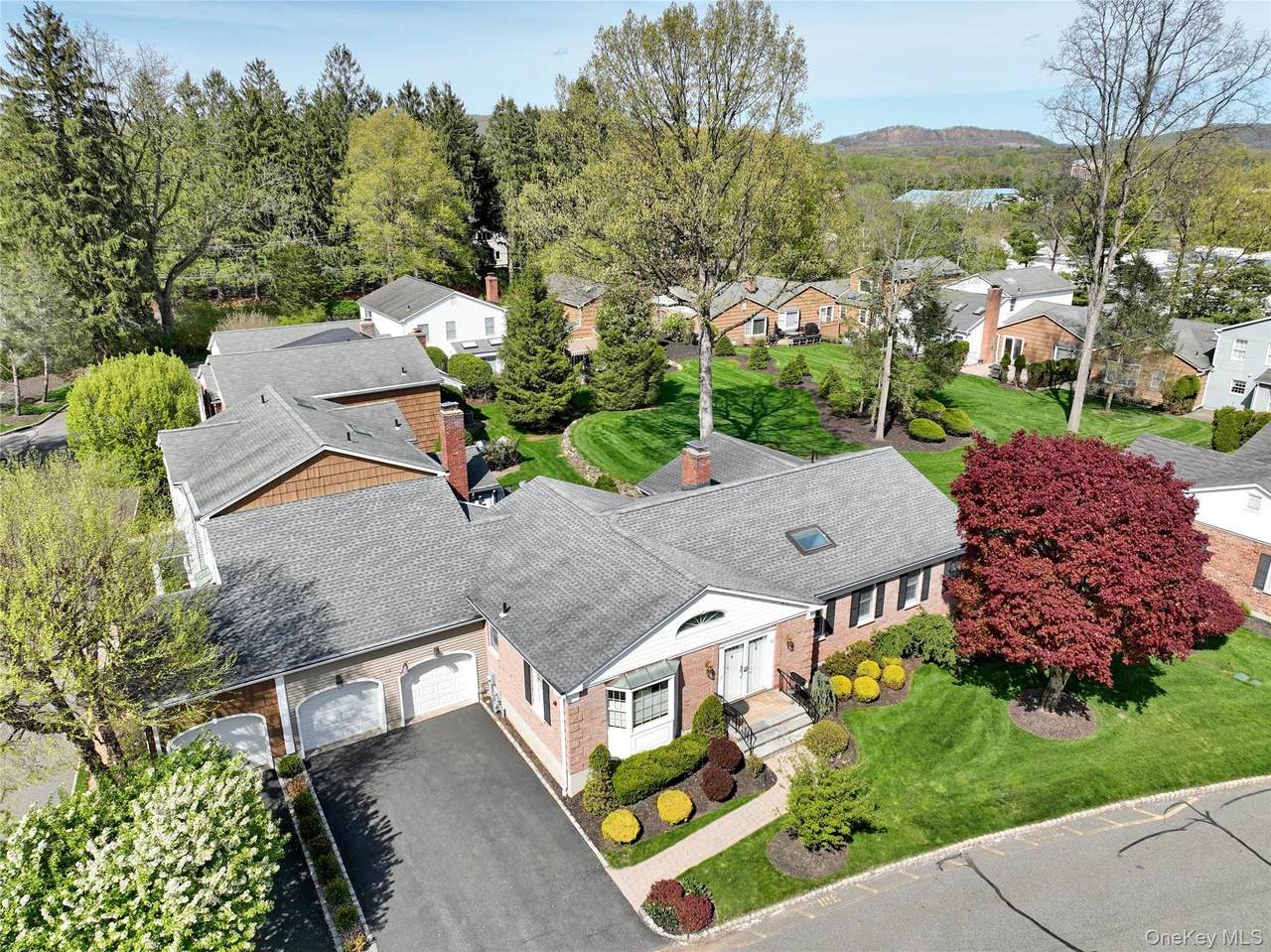 52 Jefferson Lane - Photo 1