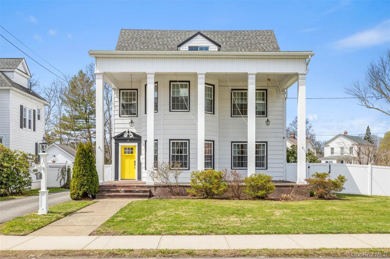 117 Main Street - Photo 1