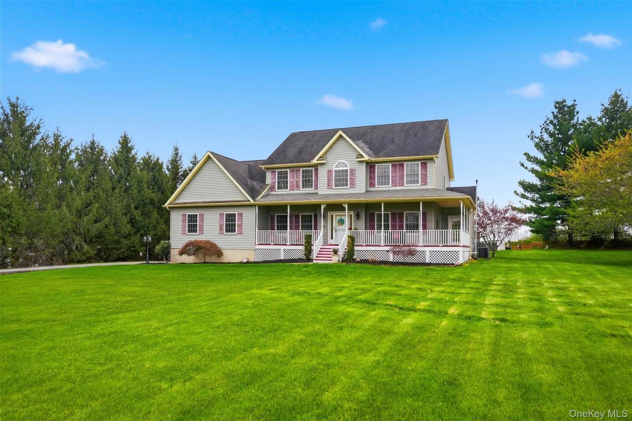 15 Ferrante Drive - Photo 1