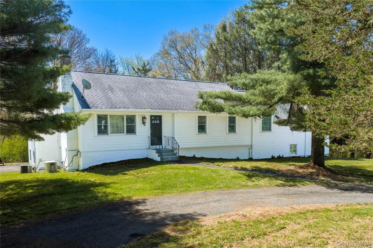 103 Harmony Hill Road - Photo 1