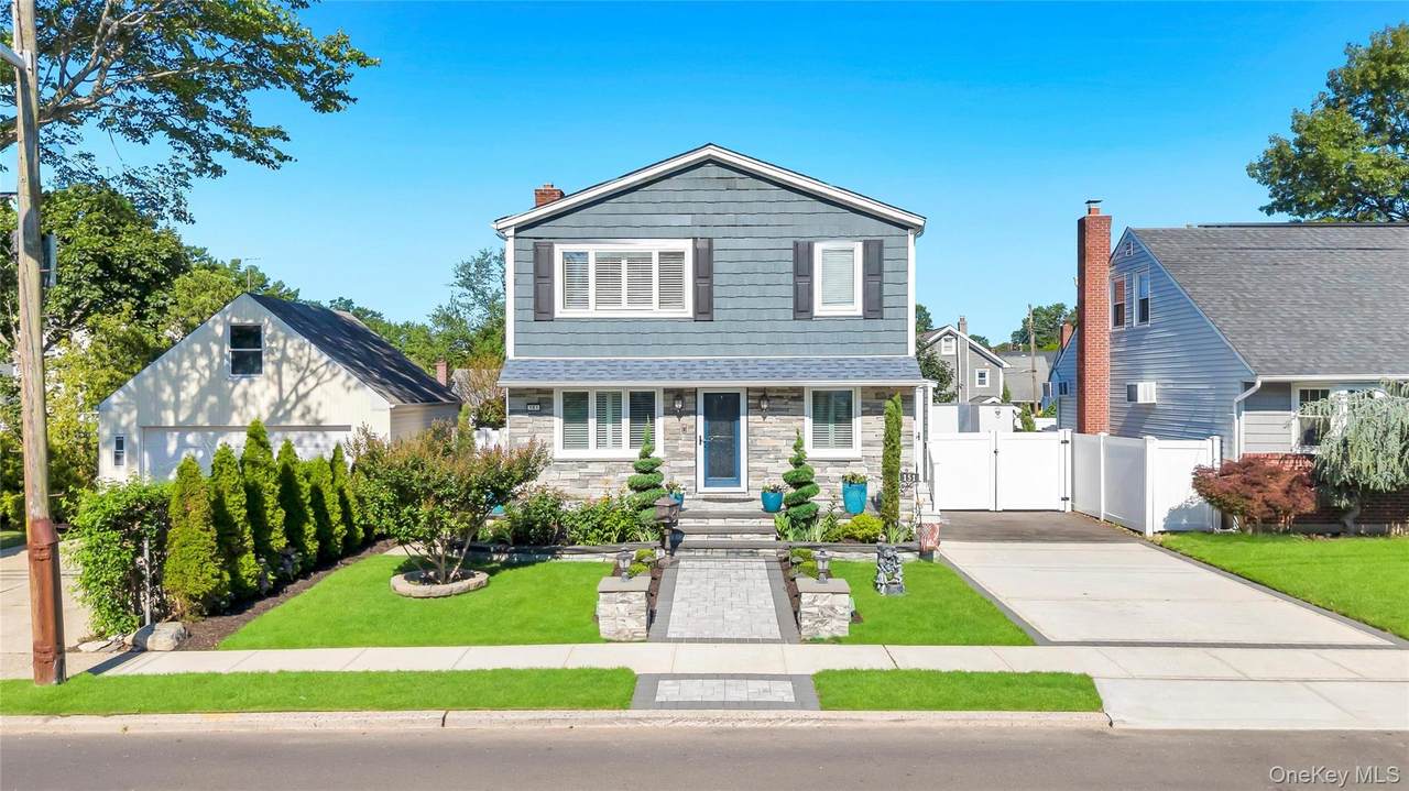 151 Poppy Avenue - Photo 1