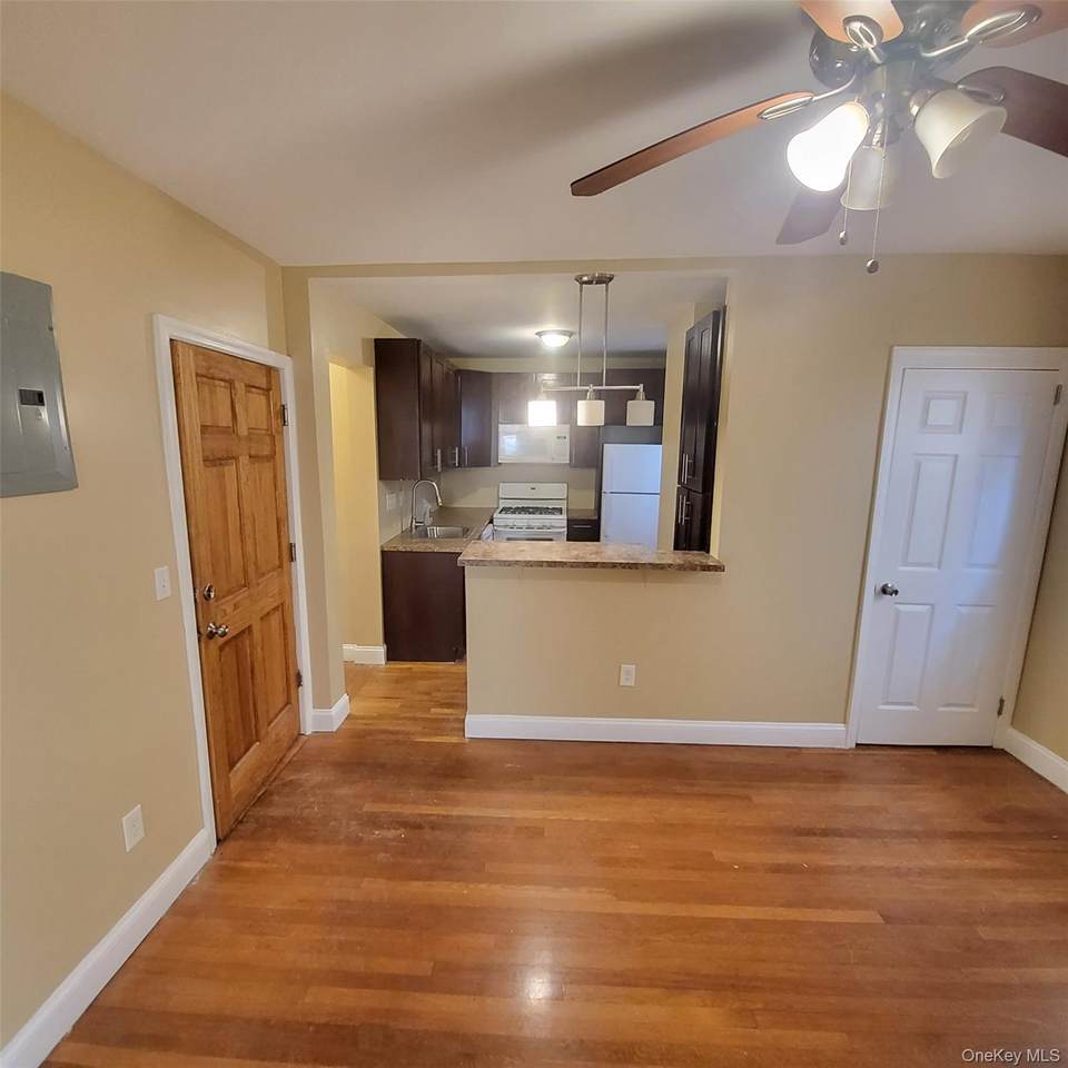 607 5th Avenue - Photo 1