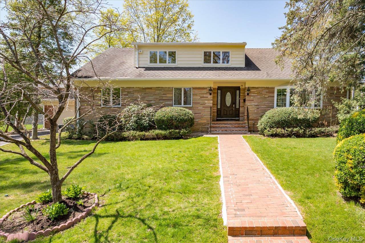 7 Elliot Road - Photo 1