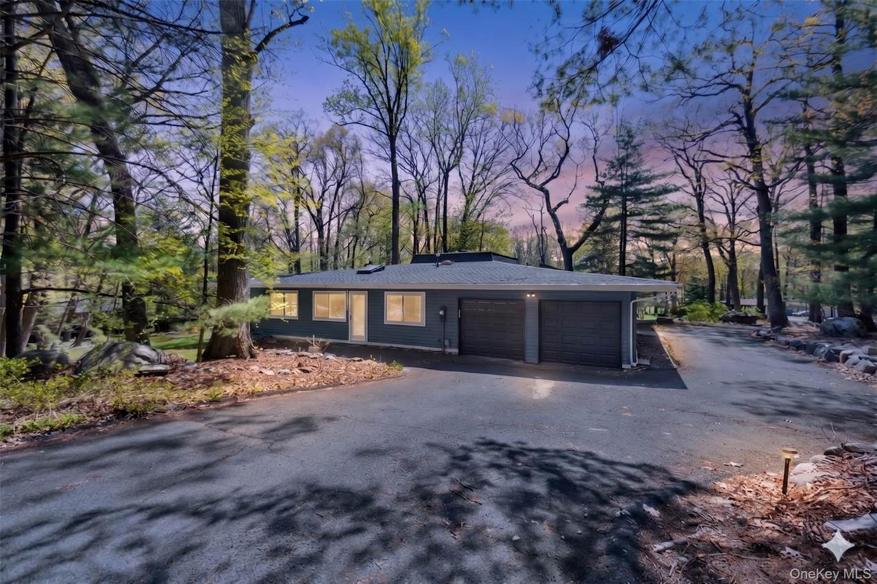 18 Halley Drive - Photo 1