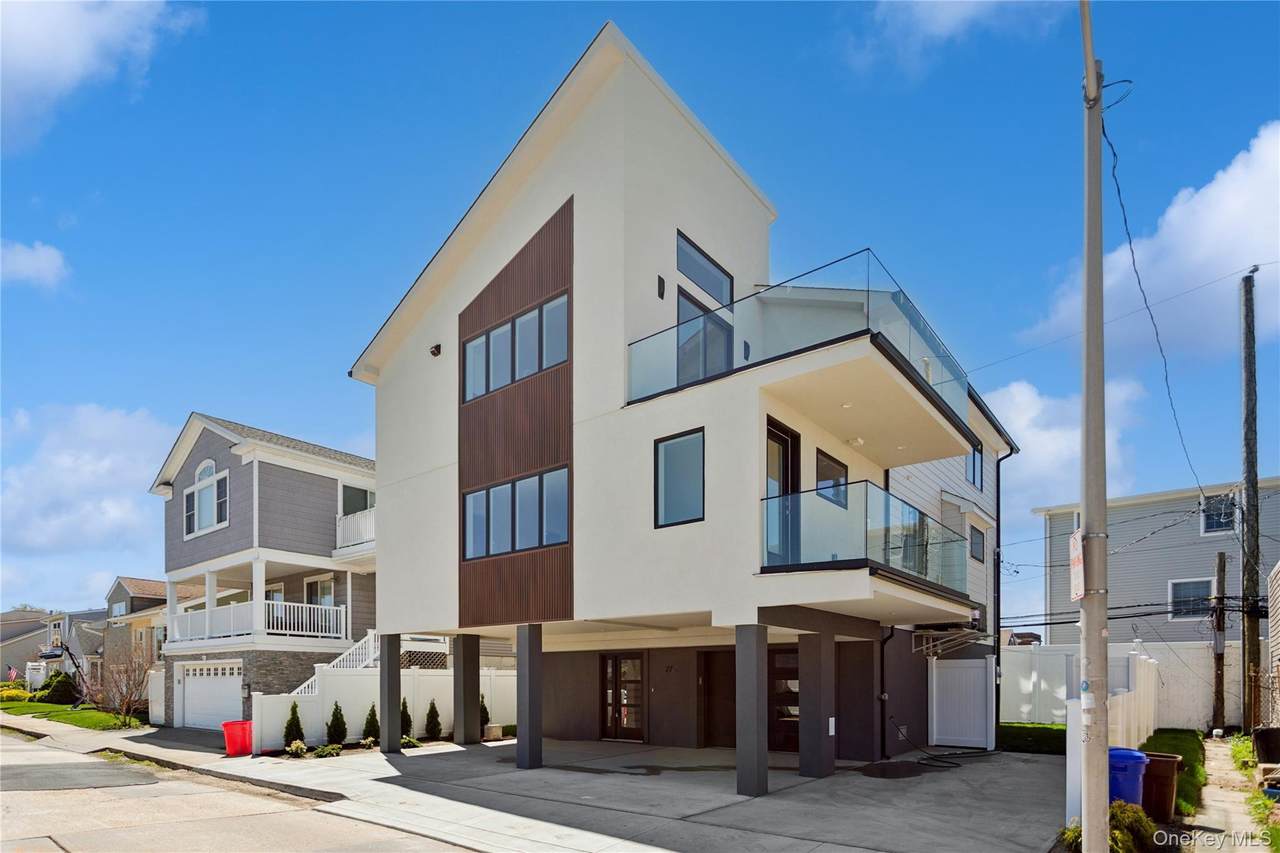 27 Kerrigan Street - Photo 1