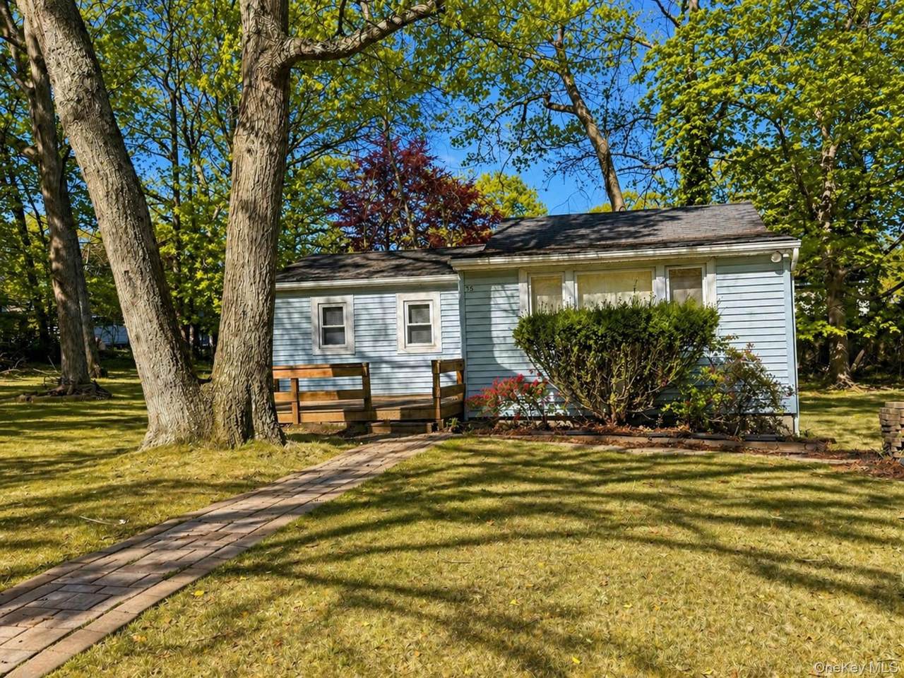 35 Rockaway Drive - Photo 1