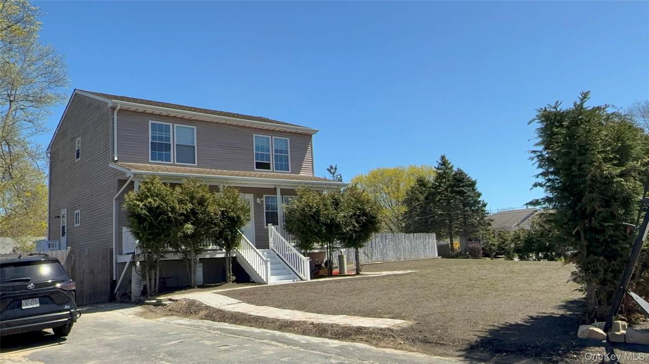 29 Sheridan Drive - Photo 1