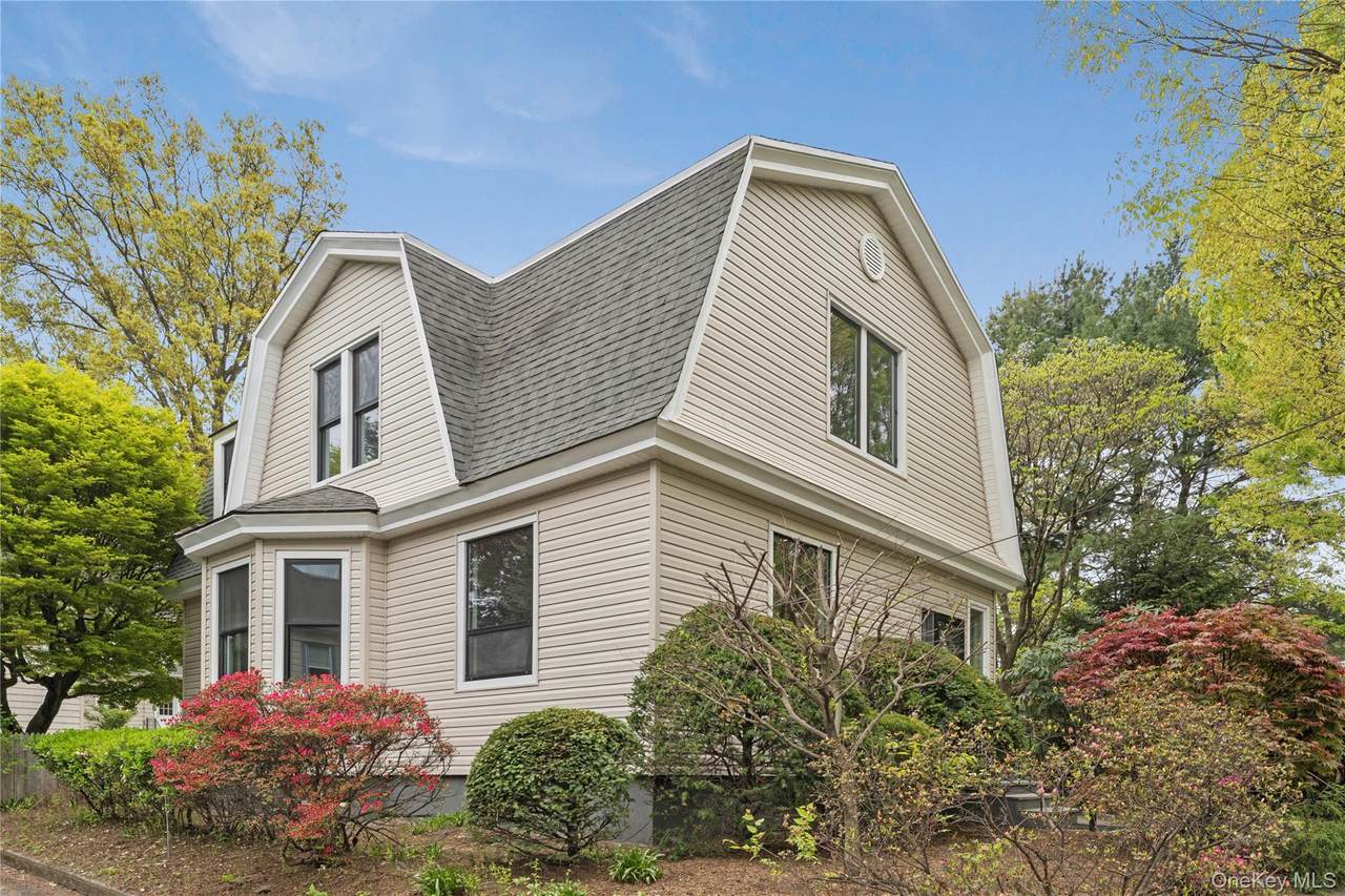 21 Mackey Avenue - Photo 1