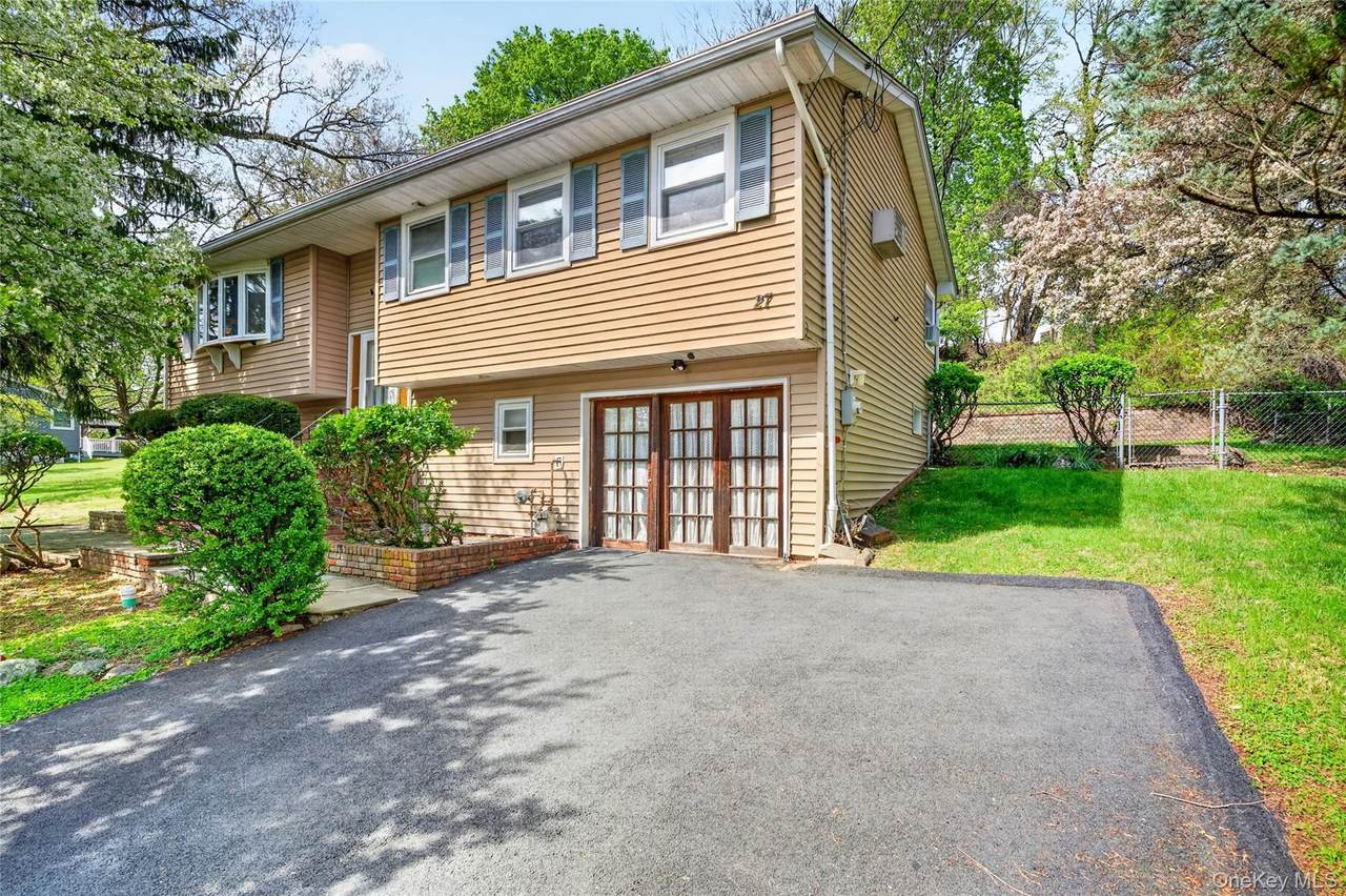 27 Hastings Lane - Photo 1