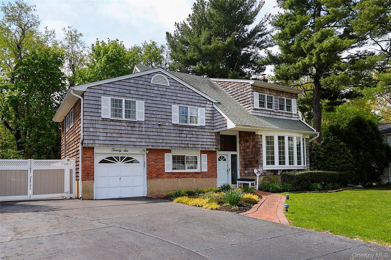 26 Daniel Drive - Photo 1