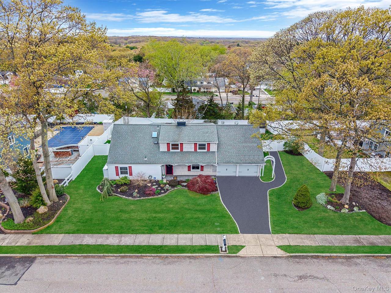10 Lehigh Lane - Photo 1