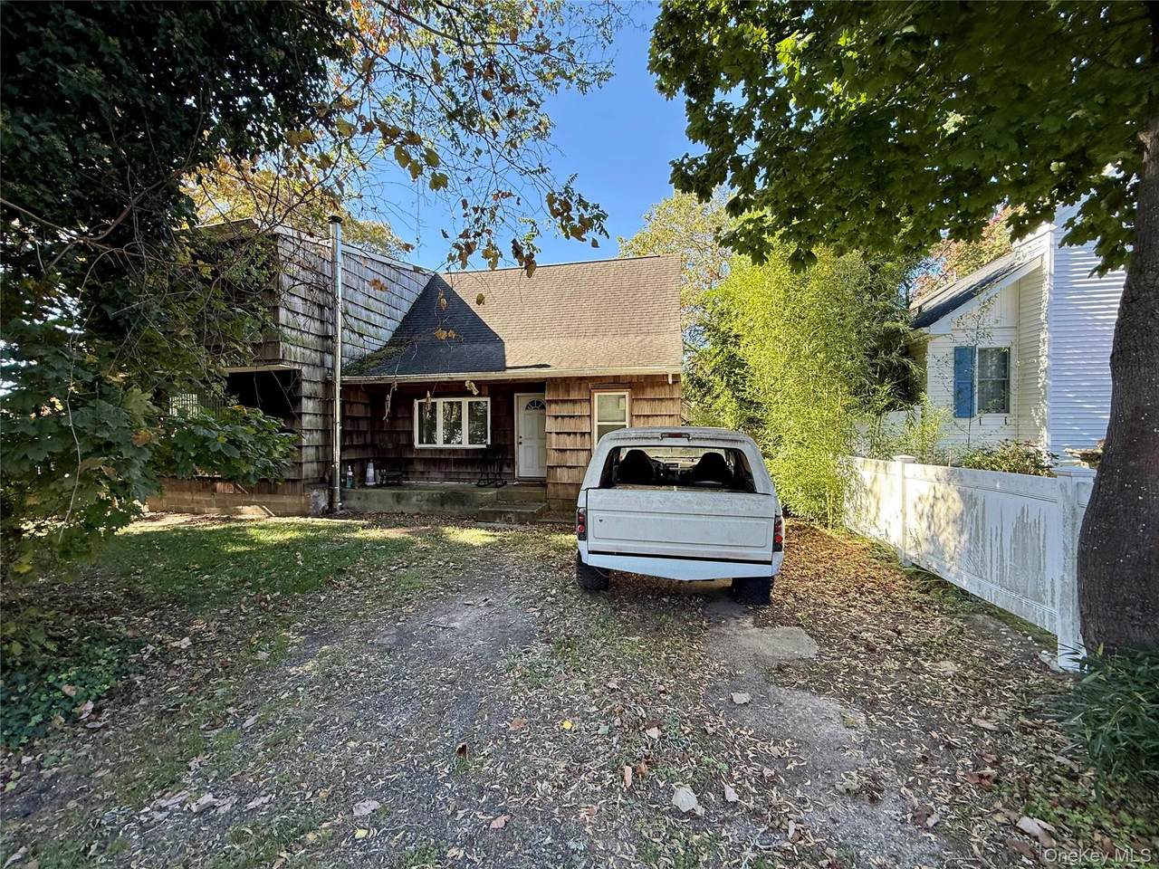 5 8th Street - Photo 1