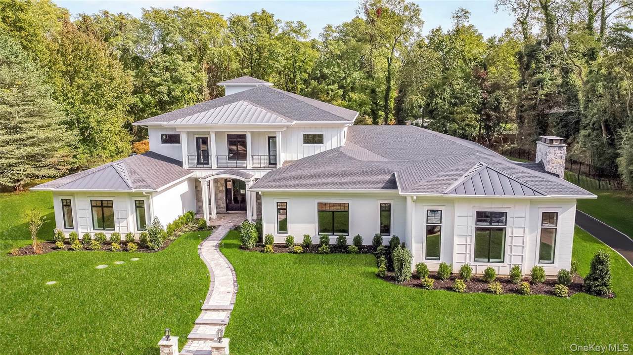 523 Long Beach Road - Photo 1
