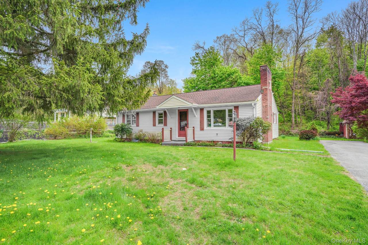 4 Cherry Lane - Photo 1