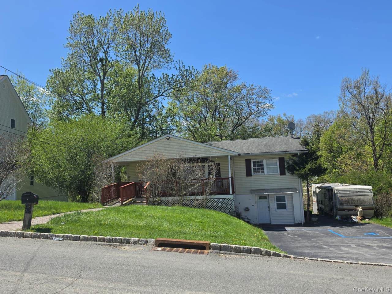 4 San Marcos Drive - Photo 1