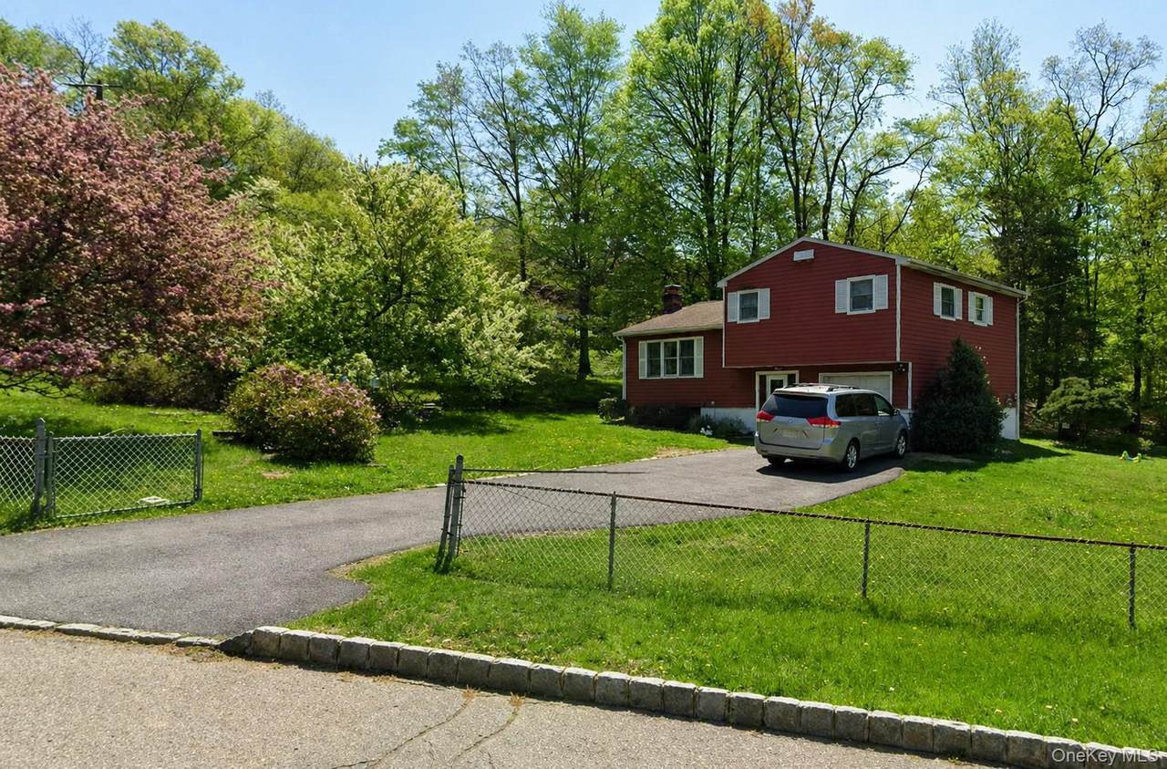 64 Duelk Avenue - Photo 1