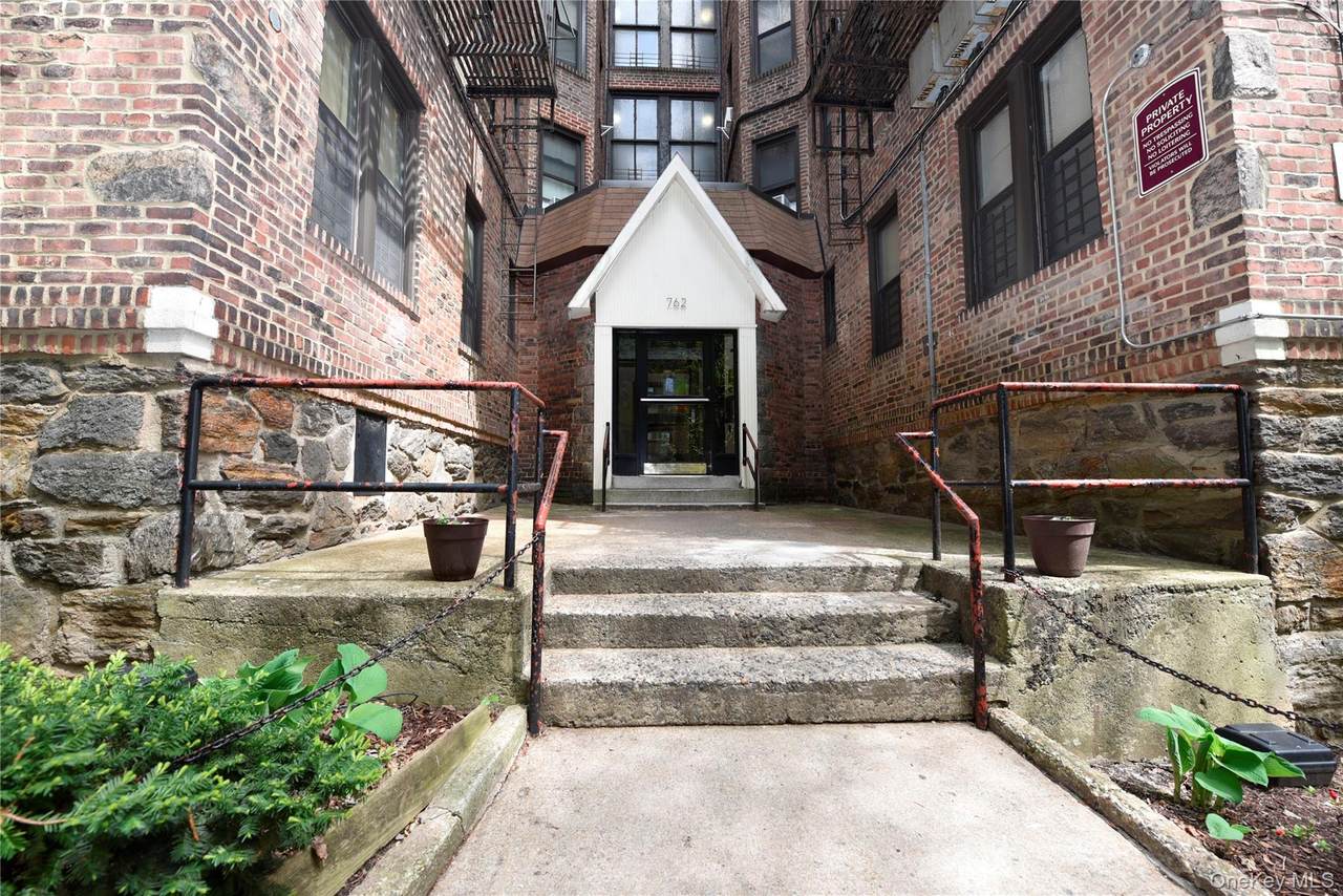 762 Brady Avenue - Photo 1