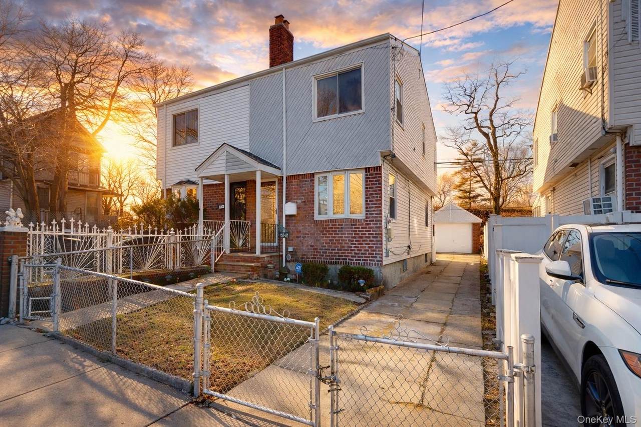 21942 141st Road - Photo 1