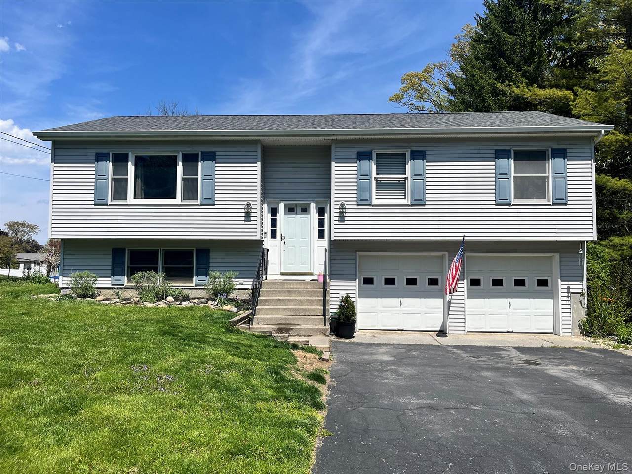 16 Darlene Drive - Photo 1