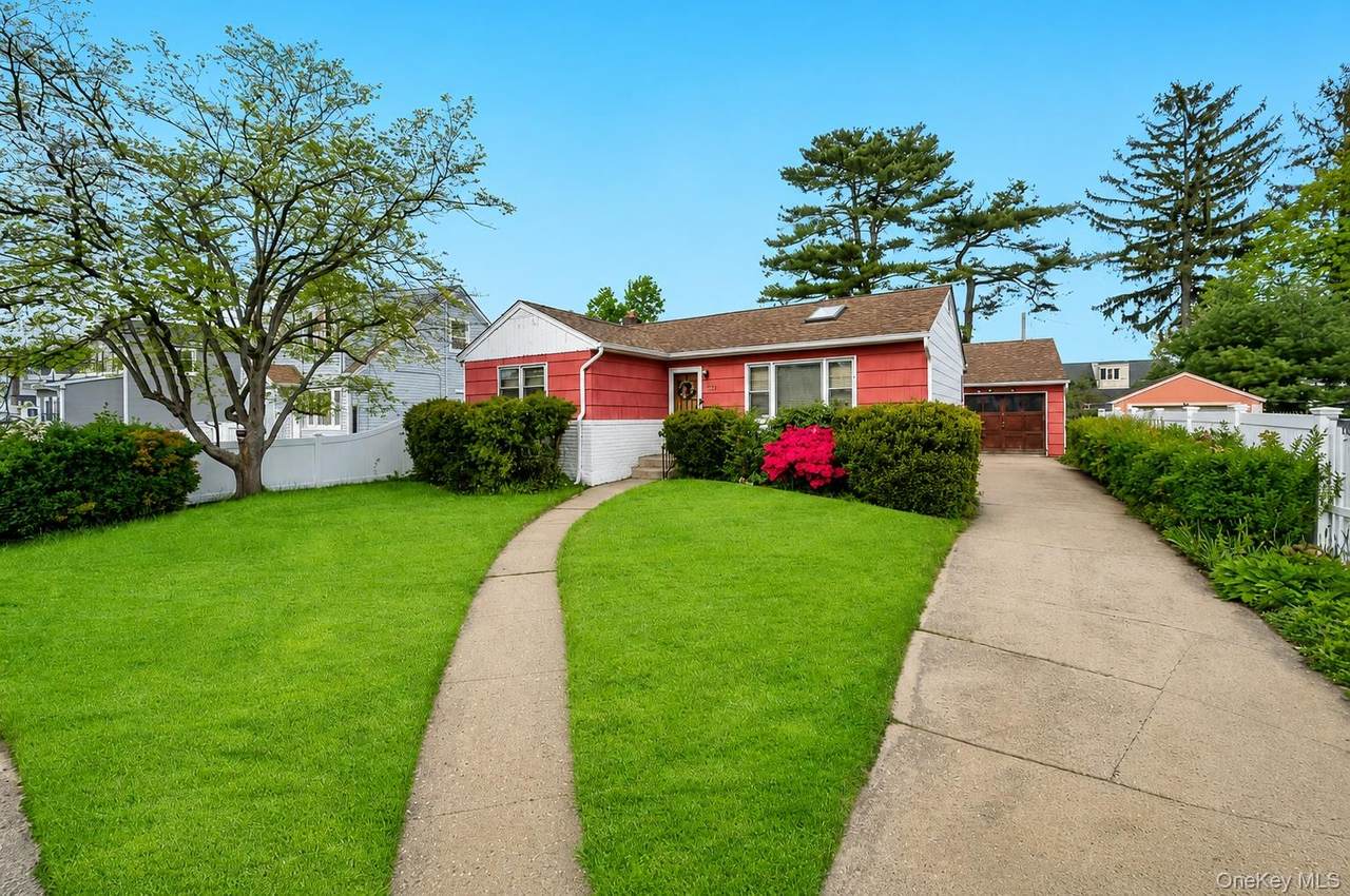 529 Liberty Street - Photo 1