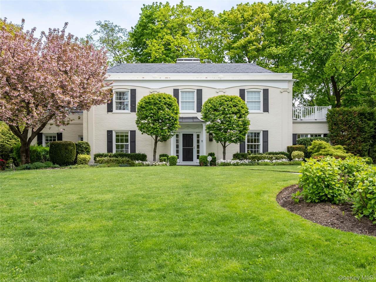 140 Remington Road - Photo 1