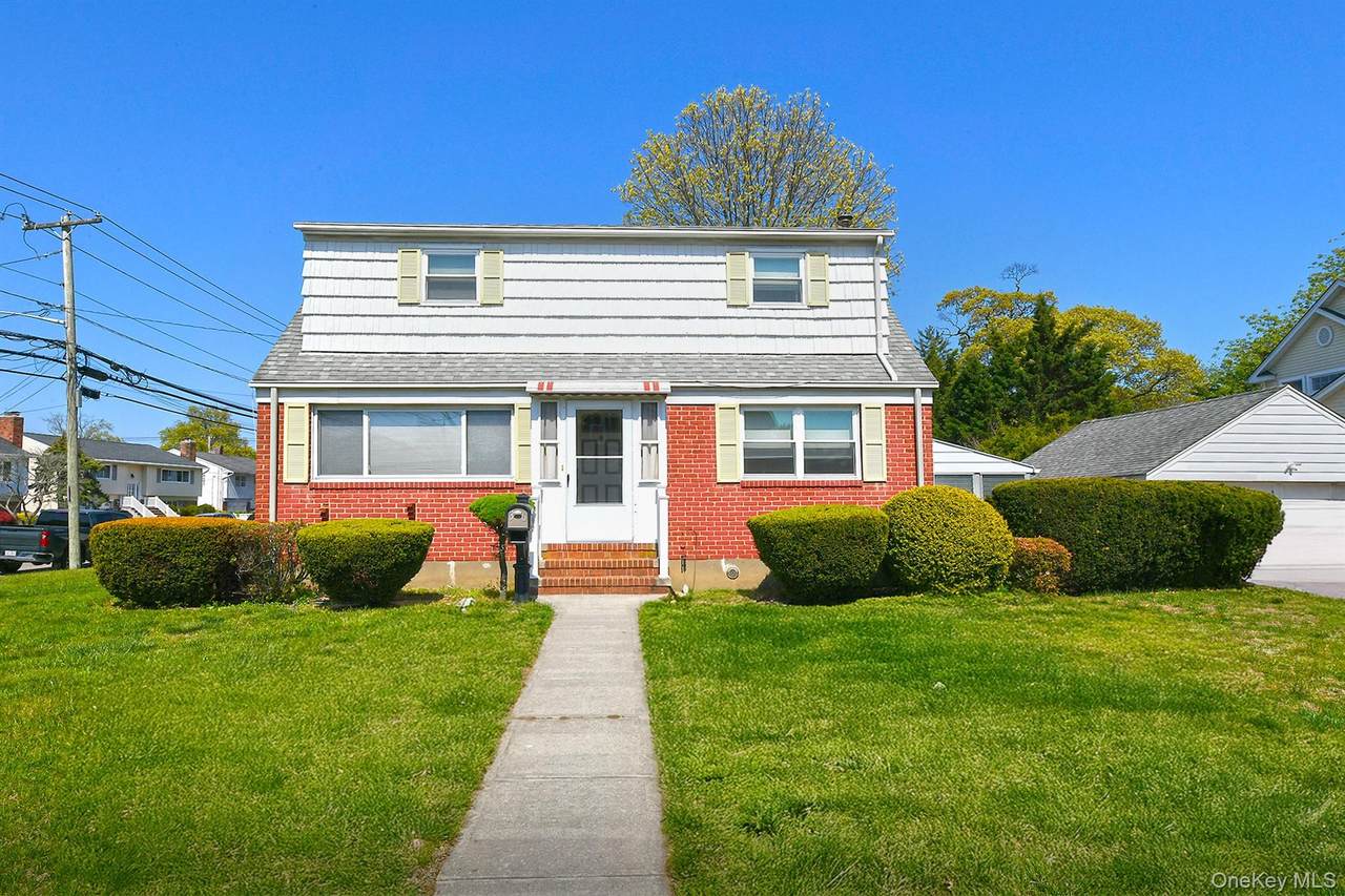 36 Millwood Lane - Photo 1