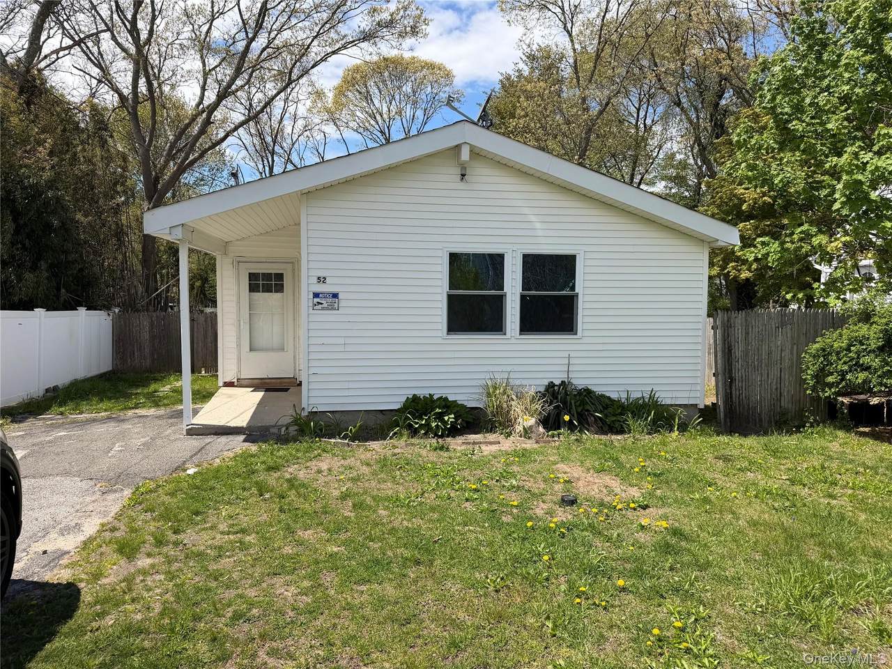52 Judith Drive - Photo 1
